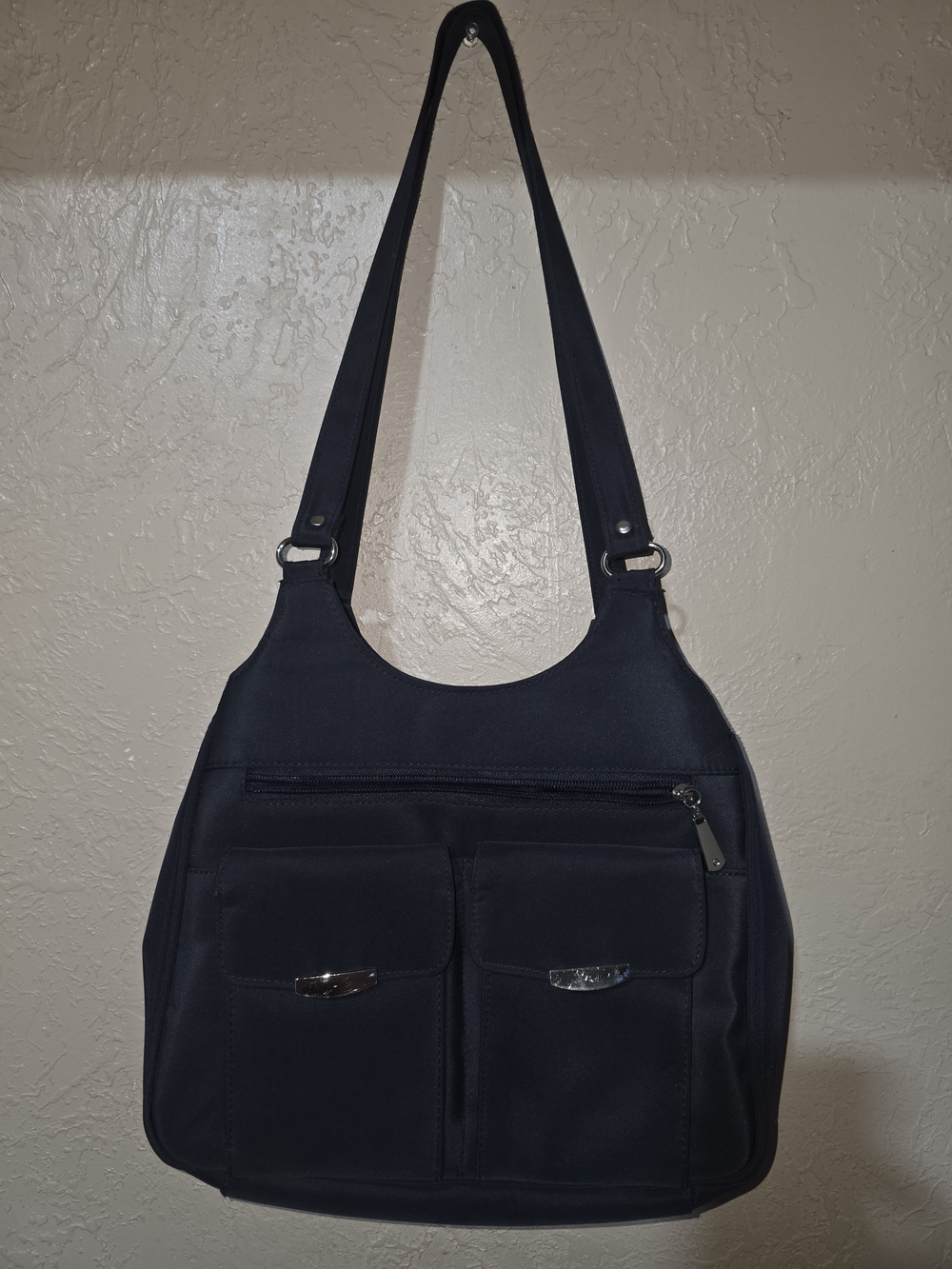 Guang Tong Navy Nylon Shoulder Bag | Multi-Pocket Everyday Organizer Purse